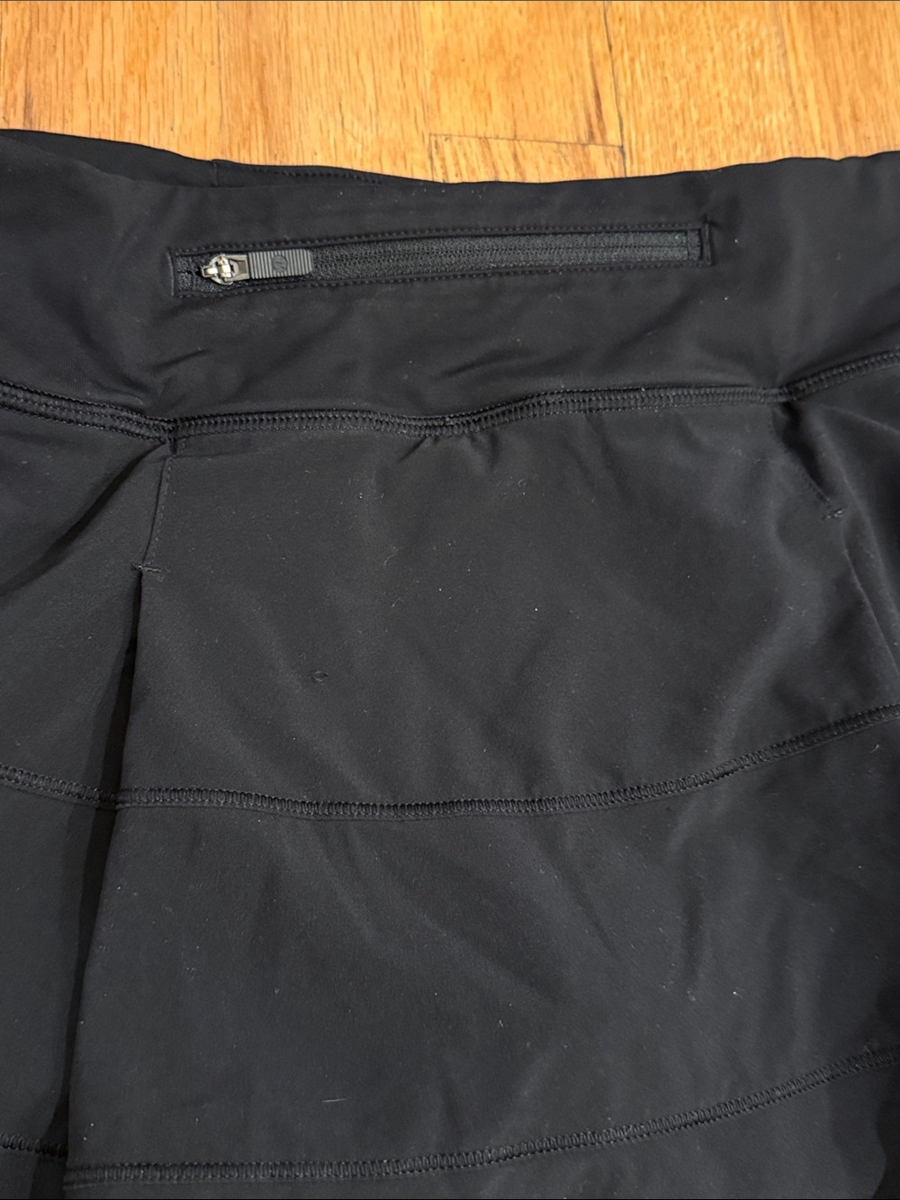 Lululemon sz 6 Pace Rival Black Active skirt  Skort tennis great condition - Picture 5 of 7